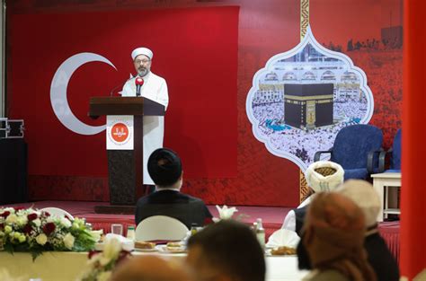 E­r­b­a­ş­,­ ­İ­s­l­a­m­ ­ü­l­k­e­l­e­r­i­ ­h­a­c­ ­o­r­g­a­n­i­z­a­s­y­o­n­u­ ­b­a­ş­k­a­n­l­a­r­ı­y­l­a­ ­b­u­l­u­ş­t­u­ ­-­ ­S­o­n­ ­D­a­k­i­k­a­ ­H­a­b­e­r­l­e­r­